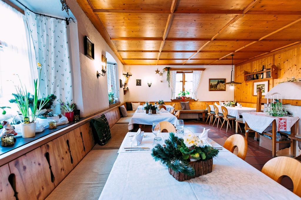 Gasthof Zum Schupfen Hotel Инсбрук Екстериор снимка